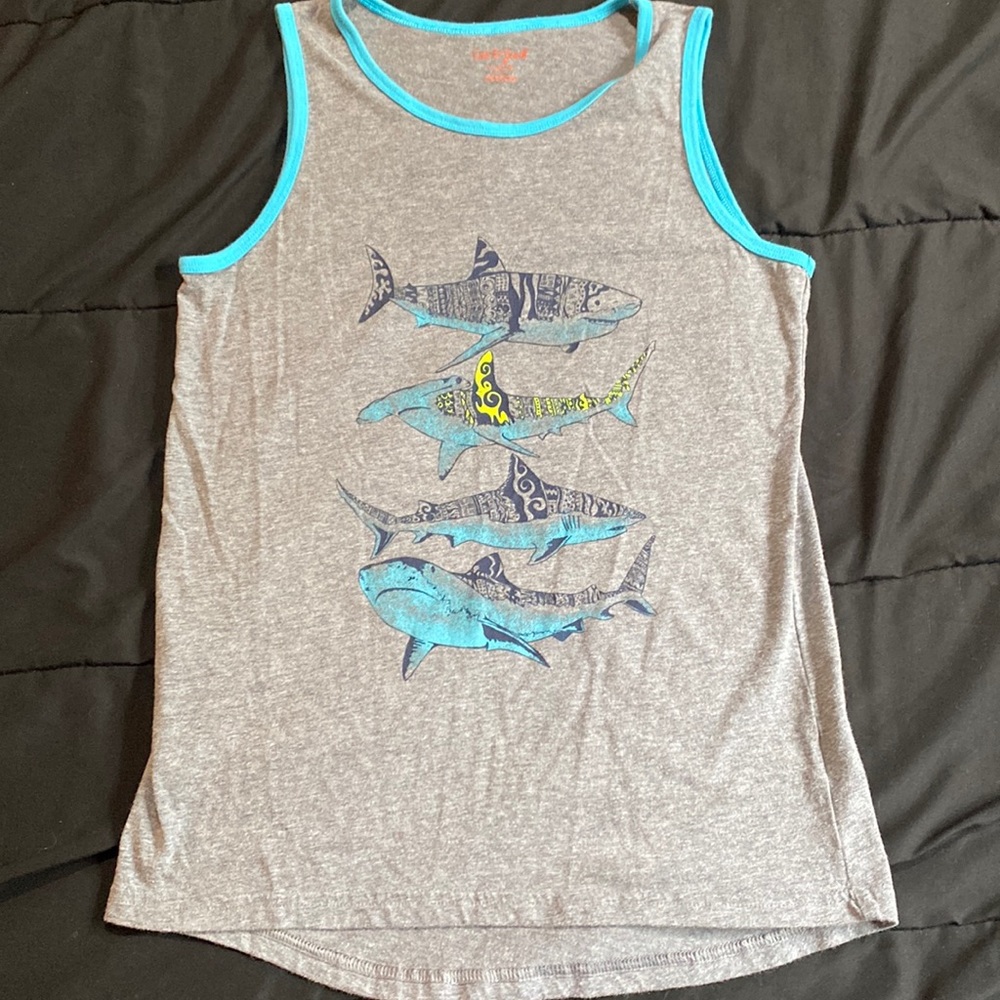 BOYS shark tank top